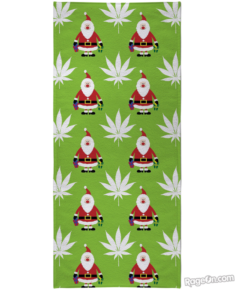 Green Christmas Beach Towel